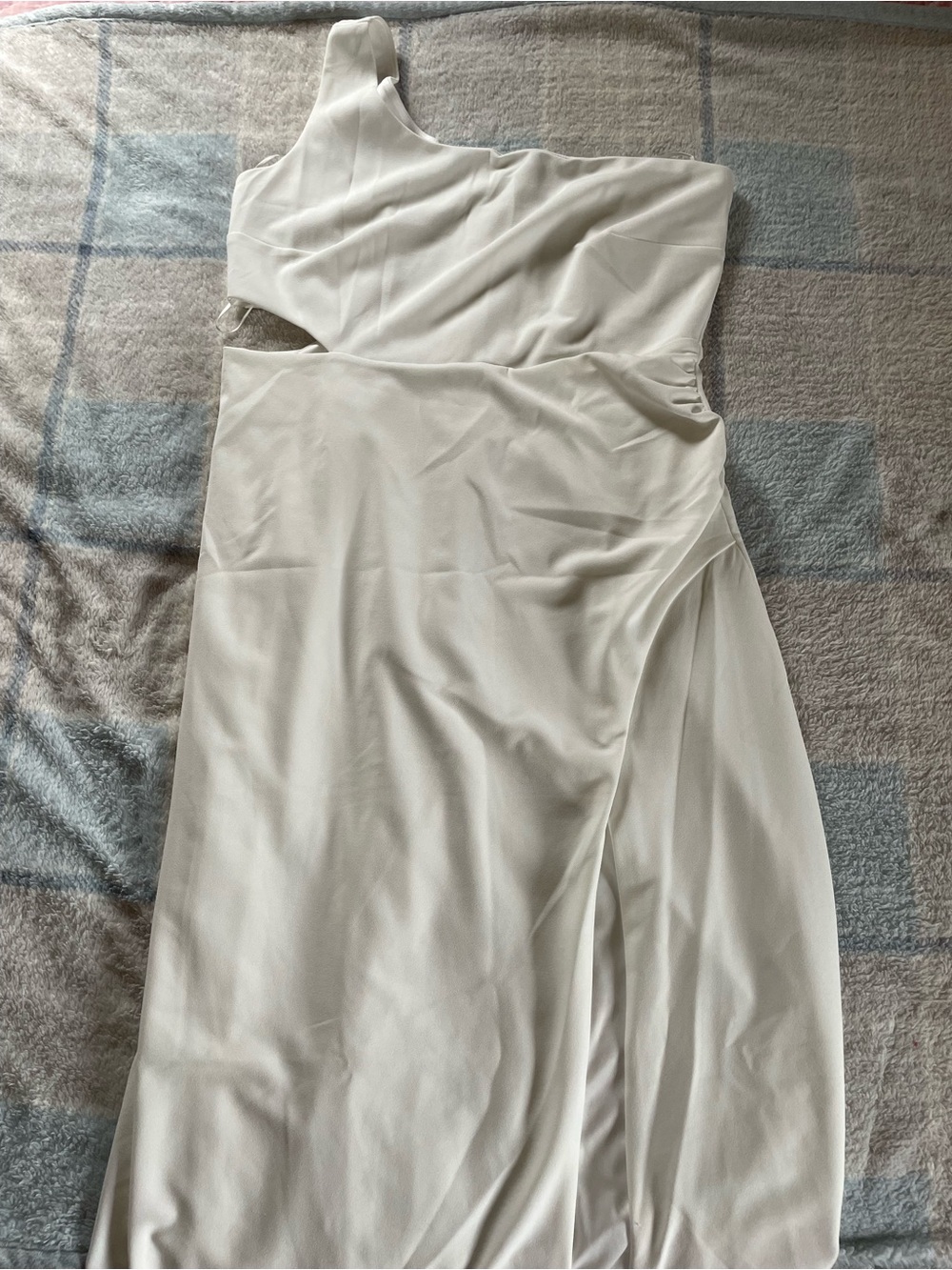 VENUS One-Shoulder Ivory Formal Gown